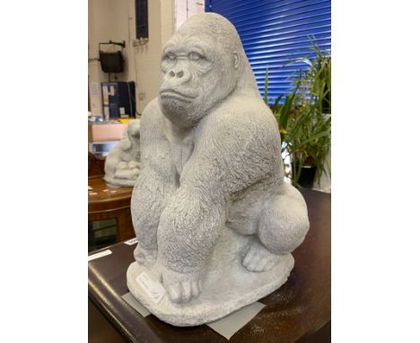 CROUCHING GORILLA - GARDEN STATUE