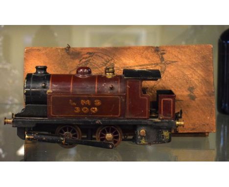 Model Railway - Bowman O gauge LMS tank engine in original wooden box   Condition: 