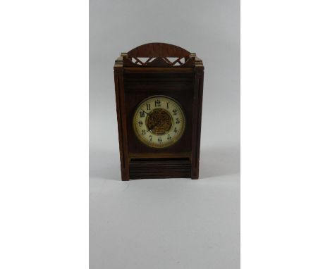 An Oak Cased Edwardian Mantle Clock with Pierced Galleried Top, 24cm High 