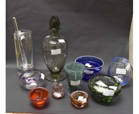 Whitefriars, Stevens and Williams and Darlington glass ware, some items signed, smoked glass decanter, controlled bubble bowl