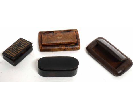 Vintage horn snuff box and others