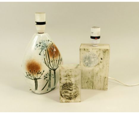 CARN POTTERY ETC. A Carn Pottery small lamp base &amp; small vase. Lamp base height incl. fitting 22cm. Also, a Tremaen Potte
