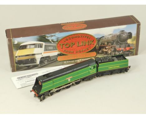 HORNBY LOCOMOTIVE. A '00' gauge Hornby R.265 Southern Railways 4-6-2 West Country Class 4-6-2 'Bideford'. Condition: mint in 