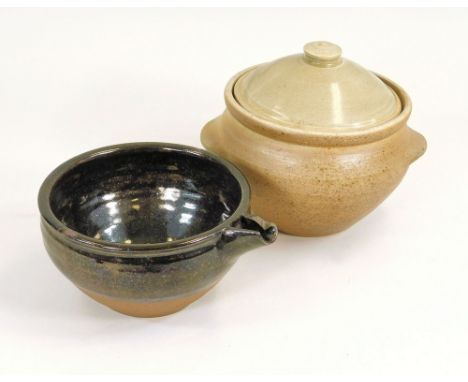 RICHARD BATTERHAM & SVEND BAYER. An early Richard Batterham pouring bowl with impressed 'RB' mark (spout chip). Diameter 17cm
