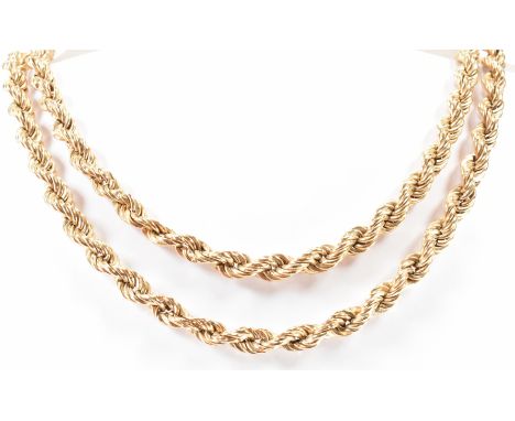 A gold Singapore chain necklace with ring clasp with ring clasp. 76cm length. Marked 375 and 9kt to clasp. Makers mark A-C. I
