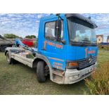 2002 MERCEDES CAB CHASSIS