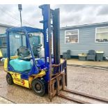 KOMATSU FD15T - 16  FORKLIFT  YEAR 1999 1.5 TON  DIESEL  YANMAR ENGINE  2 STAGE HIGH LIFT MAST.