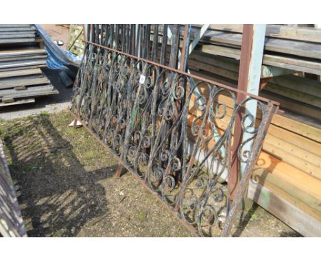 A large railing section, approx. 3m 10cm x 1m 10cm