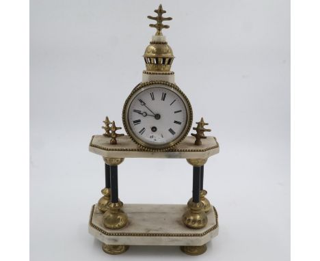 Brass and marble table clock, lacking pendulum, H: 44 cm. Not available for in-house P&amp;P 