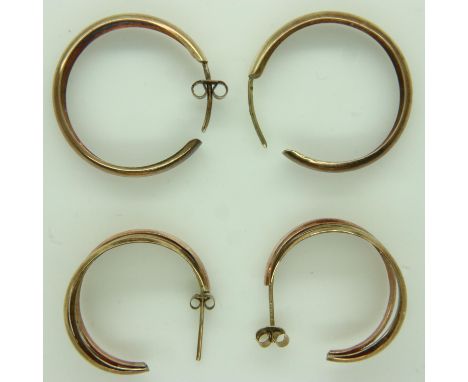 Two pairs of 9ct gold hoop earrings, combined 4.0g. UK P&amp;P Group 0 (£6+VAT for the first lot and £1+VAT for subsequent lo