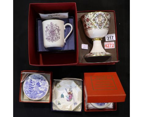 Spode presentation, limited edition boxed pieces (5), no cracks or chips. UK P&amp;P Group 2 (£20+VAT for the first lot and £