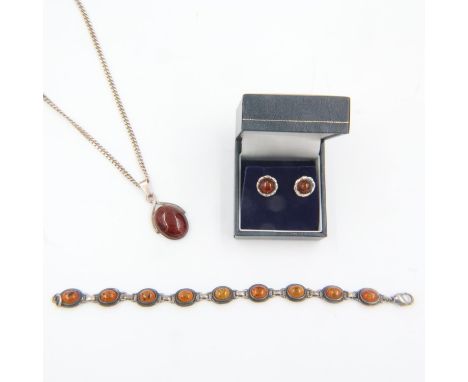 Amber necklace and earring set with a further 925 silver bracelet, largest L: 44 cm. UK P&amp;P Group 1 (£16+VAT for the firs