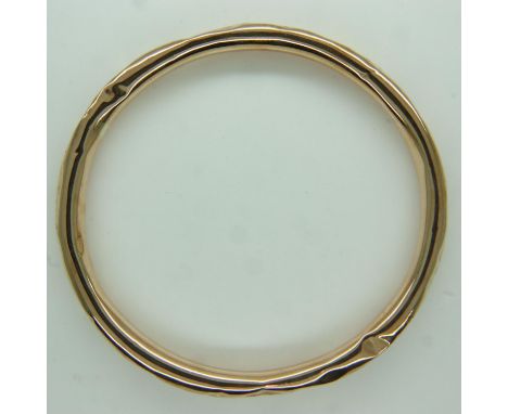 Yellow gold bangle, badly dented, 7.6g. UK P&amp;P Group 1 (£16+VAT for the first lot and £2+VAT for subsequent lots) 