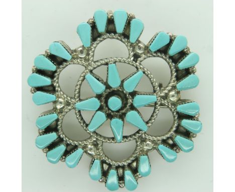 V Halusewa Silver Brooch inset with turquoise, coral L: 35 mm. UK P&amp;P Group 0 (£6+VAT for the first lot and £1+VAT for su