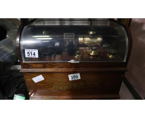 Vintage looking CD player, 35 x 23 x 27 H. All electrical items in this lot have been PAT tested for safety and have passed. 