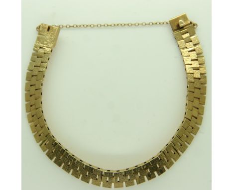9ct gold articulated bracelet with safety chain, L: 16 cm, 18.9g. UK P&amp;P Group 0 (£6+VAT for the first lot and £1+VAT for