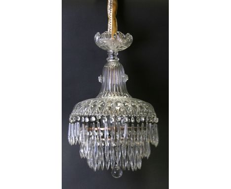 A grass chandelier with cut crystal drops.Condition Reportgood overall condition no obvious damage, some drops detached