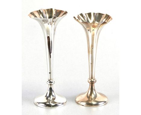 A pair of Victorian silver trumpet vases, Hamilton &amp; Inches, Edinburgh 1883, loaded, 15cms (6ins) high (2).