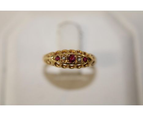 A vintage 18ct gold ruby &amp; diamond ring size K 1/2 1.6 grams 