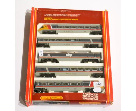 Hornby Railways OO Gauge R794 Advanced Passenger Train Pack five car unit with separate pantograph (E-G box G-F)