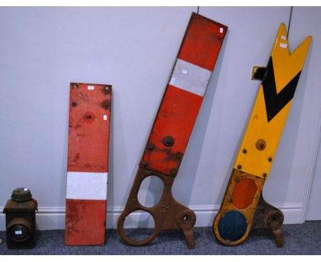 Signals: Two Upper Quadrant Signals (Home & Distant) together with a further Home arm and an LMS signal lamp interior (distan