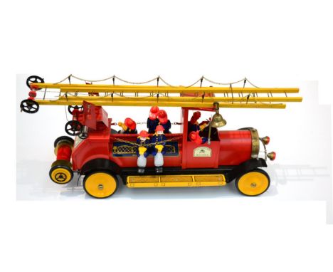 Nurnberger Blechspielwaren (NBN) Fire Engine with seven composition figures, two piece wooden ladder and working bell 18'', 4