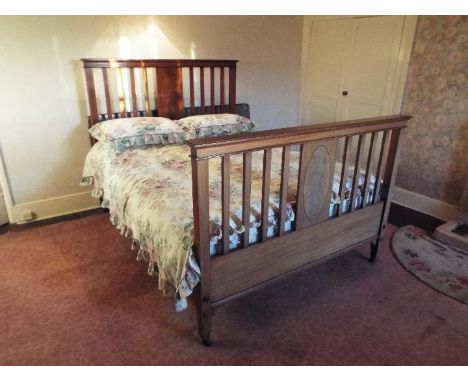 A king size bed measuring approximately 110 cm x 156 cm x 207 cm

The item is located  in the WA4 postcode area, approximatel