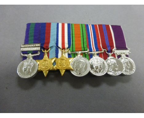 WW2 miniature medal group of 7 medals