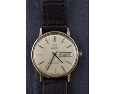 Gents Omega Seamaster Automatic with sweep second hand, day/date box, new leather strap (with original Omega buckle)