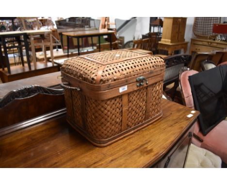 A reproduction picnic hamper style storage basket, width approx. 39cm