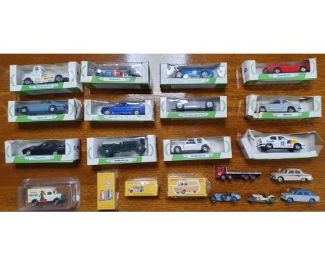 Good collection of 21 mostly-boxed Corgi and Dinky diecast cars, vans and trucks