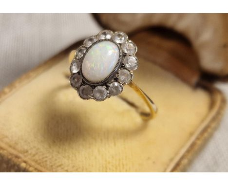 9ct Gold &amp; Opal Vintage Cluster Ring, size L+0.5 &amp; 2.1g