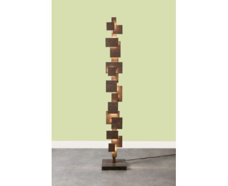 MAXIME LUTUN (1976-)Sculpture luminieuse mod. 'Totem'2023Pièce uniqueSignéeAcier Corten et LEDH: 190cm. (74.13/16in.); L: 30c