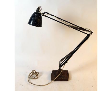 A machinist's angle-poise lamp. 