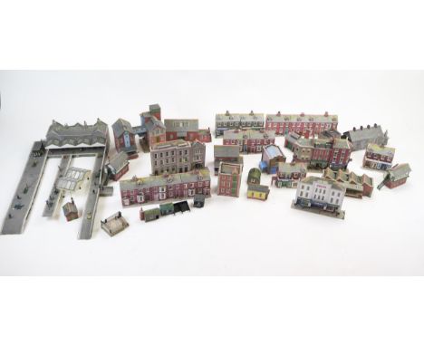 Collection of OO Scale Well-Made Model Kit Buildings (3 boxes) 