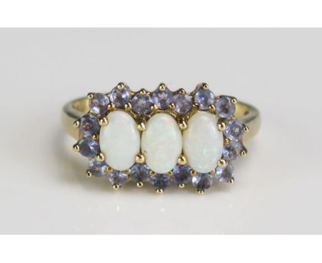 A 9ct Gold and Opal Ring, size O.5, engraved 375, 3g 