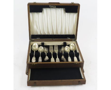 A Victorian silver Fiddle and Shell pattern part flatware service, maker William Hutton &amp; Sons Ltd, London, 1897, initial