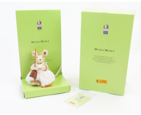 Steiff Hunca Munca - Beatrix Potter 100 Years Anniversary 2004 White Tag Limited Edition, EAN 661648, 12cm tall - boxed with 