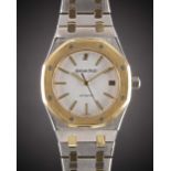 A GENTLEMAN'S STEEL & GOLD AUDEMARS PIGUET ROYAL OAK AUTOMATIC BRACELET WATCH CIRCA 1990s, REF.