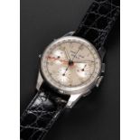 A RARE GENTLEMAN'S STAINLESS STEEL DOXA TRIPLE CALENDAR CHRONOGRAPH WRIST WATCH CIRCA 1940s, WITH