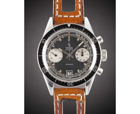 A GENTLEMAN'S STAINLESS STEEL YEMA "DAYTONA" CHRONOGRAPH WRIST WATCHCIRCA 1960s, WITH "REVERSE PANDA" DIALMovement: 17J, manu