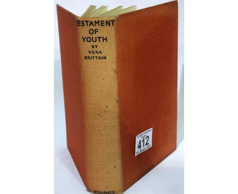 Signed copy of Vera Britain Testimony Of Youth first edition, ninth impression spine faded. P&amp;P Group 1 (£14+VAT for the 
