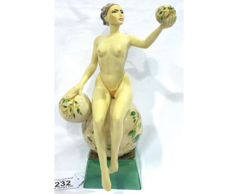 Peggy Davis limited edition figurine 1/1, Isadora, H: 27 cm. No cracks, chips or visible restoration. P&amp;P Group 3 (£25+VA