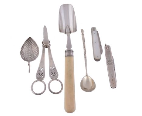  Six pieces of silver cutlery or flatware,   comprising: an ivory handled stilton scoop by William Hutton  &  Sons Ltd, Sheff