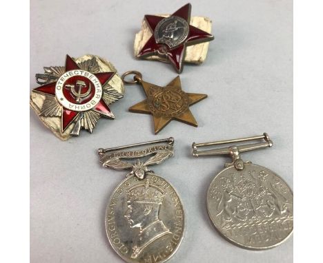 LOT OF WAR MEDALS, comprising the Defence Medal 1939- 1945, the Territorial Efficiency Medal inscribed to 'GNR. G. JACKSON. R