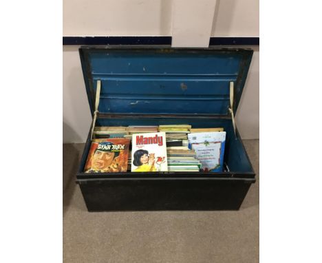 LOT OF CHILDREN'S COMIC ANNUALS, contained in a vintage storage trunk