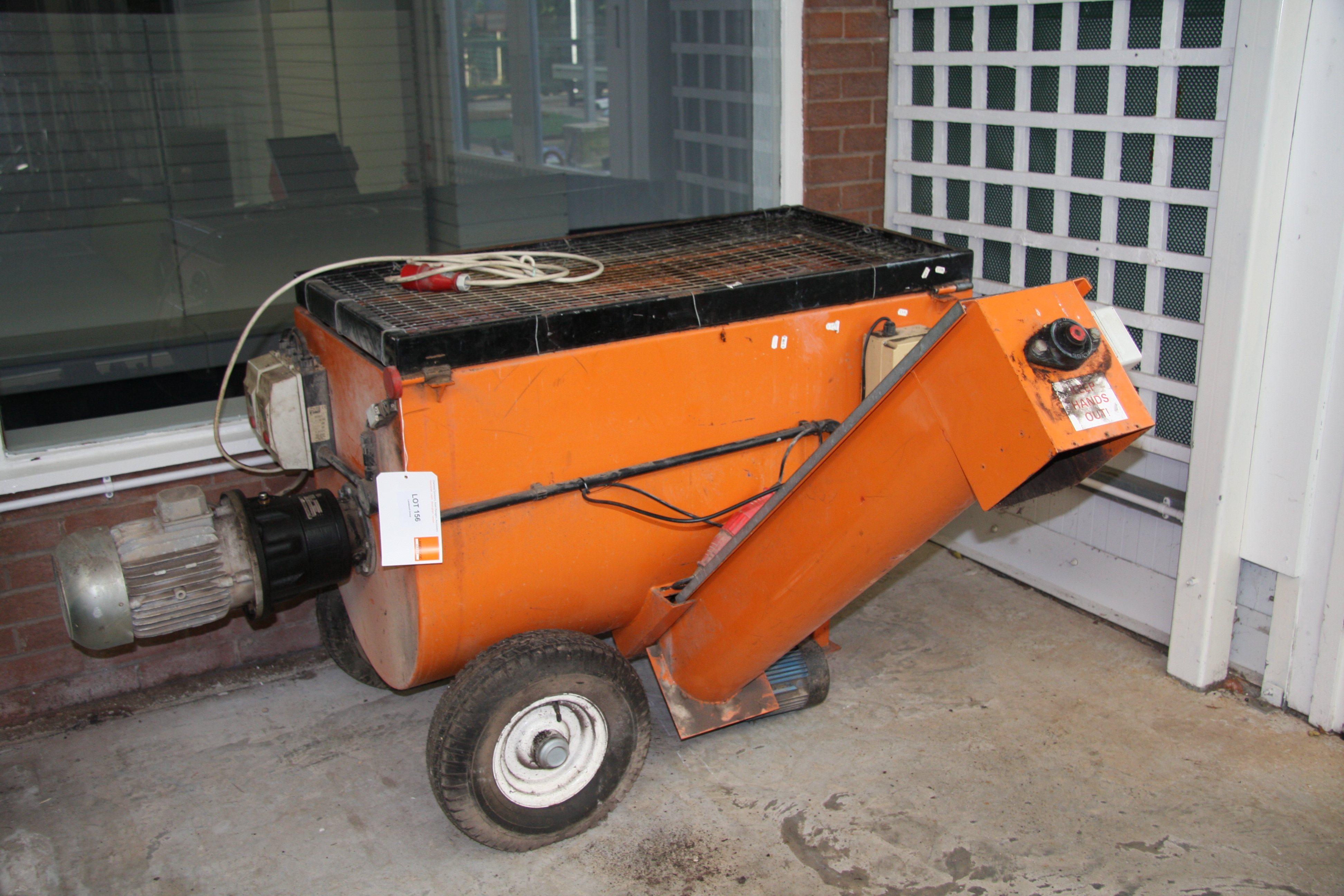 Universal Fabrication Compost Mixer 3 Phase, S/n UM4/320 with Oager