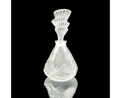 Wonderful perfume bottle and stopper in the palm frond pattern of dazzling palm leaves. The combination of frosted and clear 