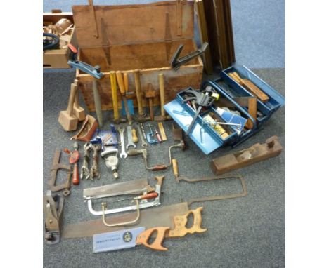 Collection of tools including - various handsaws including coping saw, record smoothing plane and vintage jointing plane, var