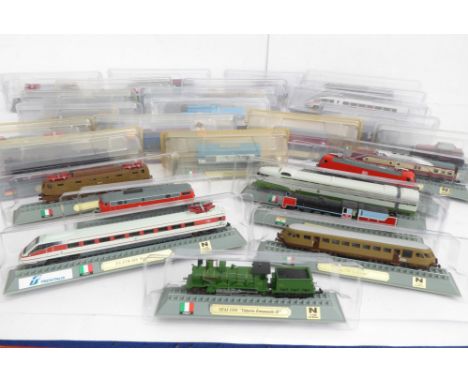 A collection of N Gauge scale static mounted scale model international trains (most in original sealed cases), to include: Ge